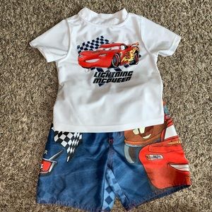 Old Navy Swimming Outfit for Boys 12-18 Mos